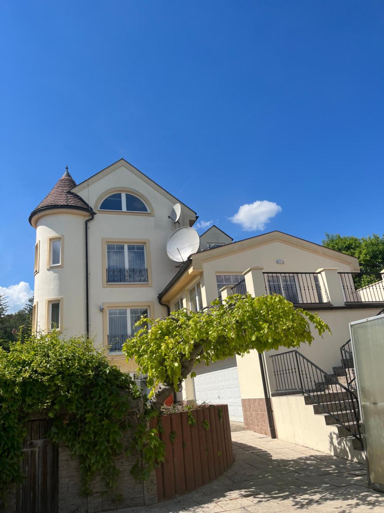 Vila Pri Kupeloch Bajmóc Kültér fotó