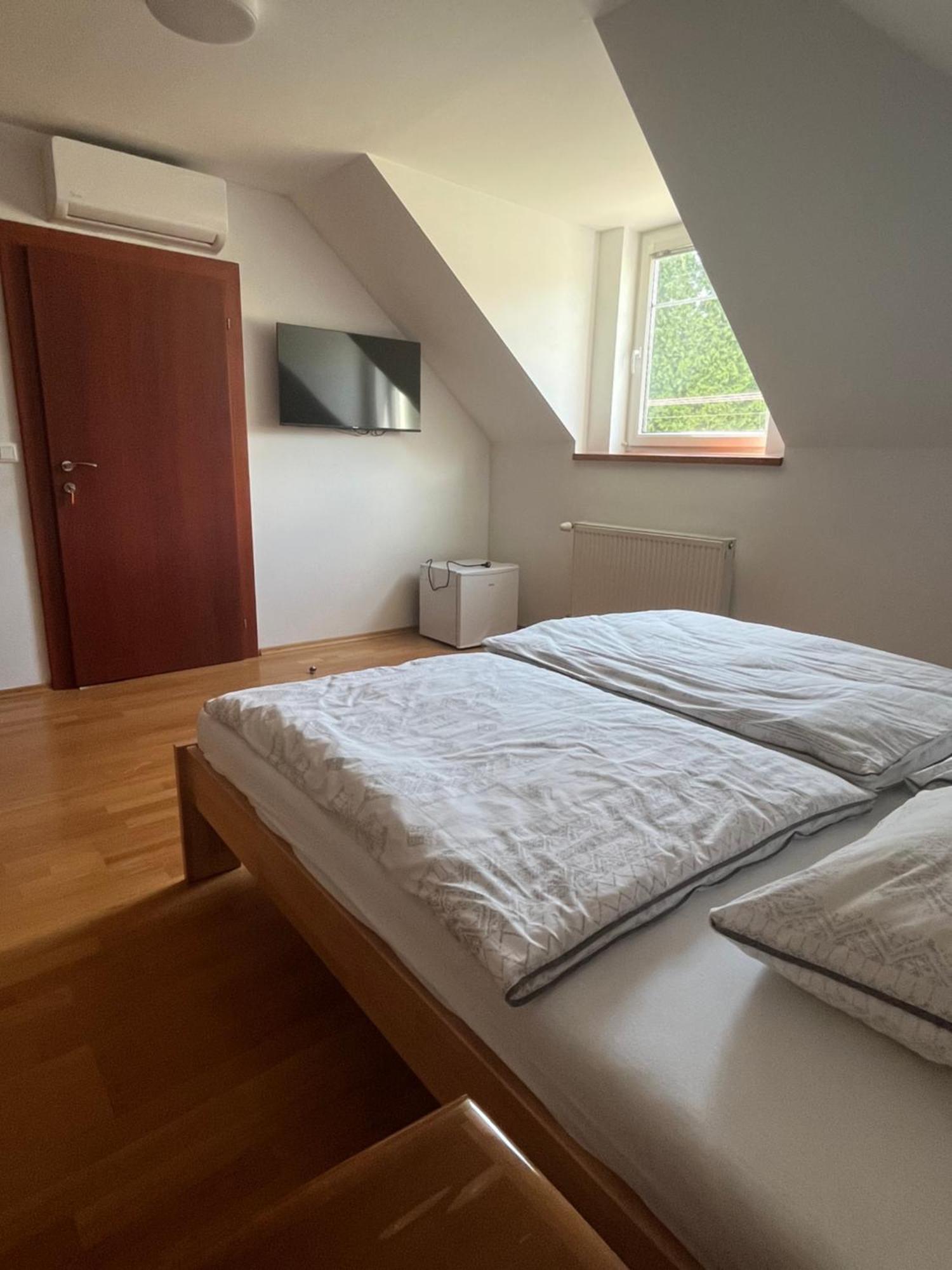 Vila Pri Kupeloch Bajmóc Kültér fotó